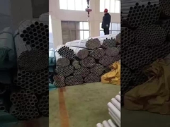 Transporte de tubos soldados de fábrica