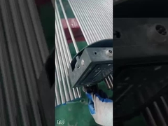 Máquina de controlo de material para tubos sem costura e soldados