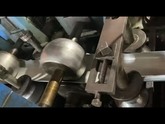 A linha de processamento para os tubos soldados