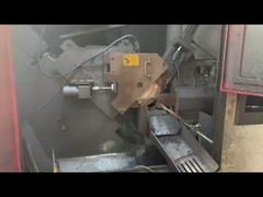 O processo de corte dos tubos sem costura e soldados